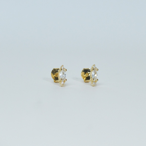 Brinco Lily Dourado - comprar online