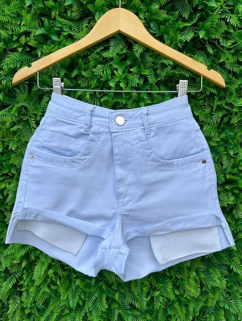 Short 100% jeans com bolso para fora - comprar online