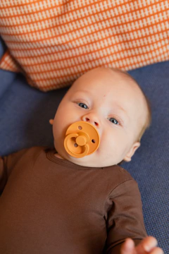 Chupete BIBS Violet Sky/Pumpkin - comprar online