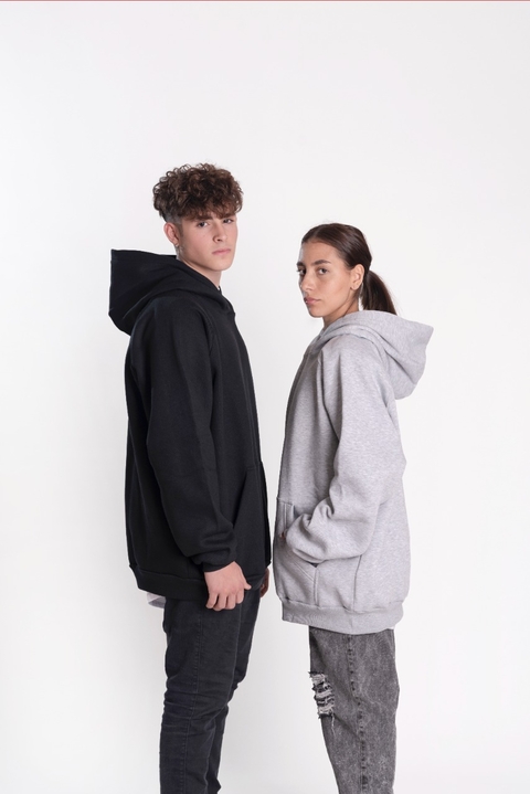 Buzo canguro estilo oversize extra suave