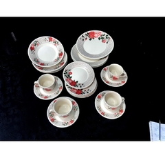 Jogo de Jantar Porcelana Nobre 20pçs Rosas e Versace - comprar online