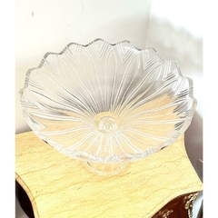 Centro De Mesa Cristal Lapidado Com Detalhes Na Base na internet