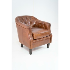 Poltrona Original Chesterfield Couro Legitimo Capitonê Primeira Linha