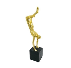 Enfeite Escultura Decoração Resina Dourada Ginasta Luxo