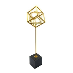 Escultura Decorativa Cubos Metal Maior Dourado Base Preta