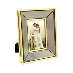 Porta Retrato Dourado C Moldura Espelhado 10x15cm