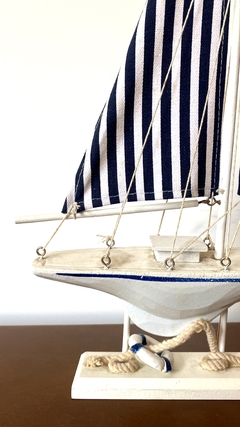 Barquinho Decorativo Infantil Listrado Azul E Branco - LUXdécor