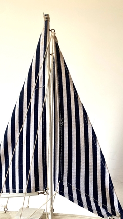 Barquinho Decorativo Infantil Listrado Azul E Branco - loja online