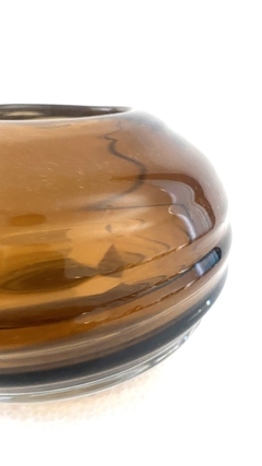 Vaso Murano Marrom Redondo Relevos Horizontais Fino Acabamen - LUXdécor