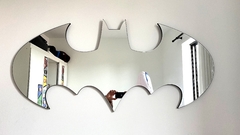 Espelho Batman Formato Simbolo Madeira Fino Acabamento na internet