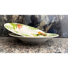 Par de Pratos Porcelana Decorativos Nobre Papagaio e Folhas Belissimos - comprar online