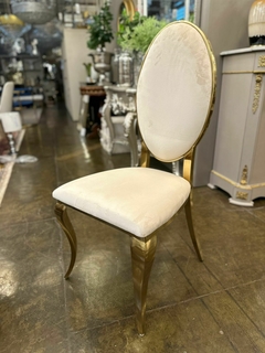 Cadeira de Jantar Metal Dourado Oval Maior Pés em Curvas Alto Padrão