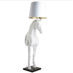 Luminaria Escultura Cavalo Em Pe Forte na internet
