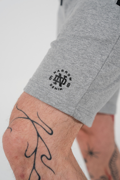 NARROW ZIPPER REG JOGG SHORT -14501-242 - Narrow Jeans | Tienda Online Oficial