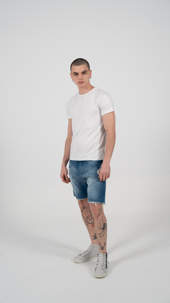 BASIC SLIM TEE - Narrow Jeans | Tienda Online Oficial