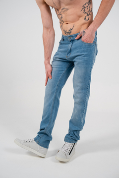 CORUÑA MIDDLE CONFORT JEAN - 13007-242 - Narrow Jeans | Tienda Online Oficial