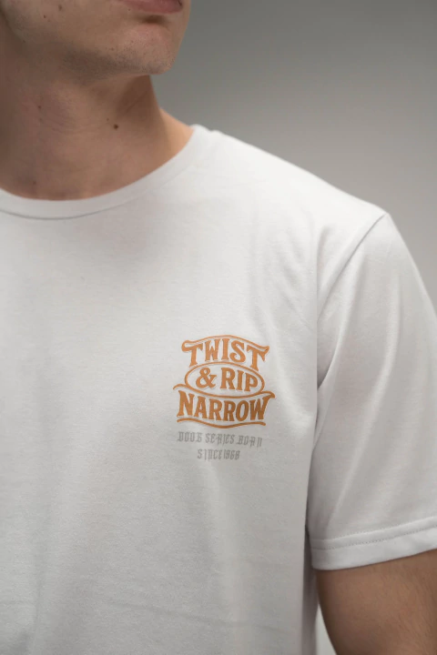TWIST RIP NARROW REG TEE - 00114-261 - Narrow Jeans | Tienda Online Oficial