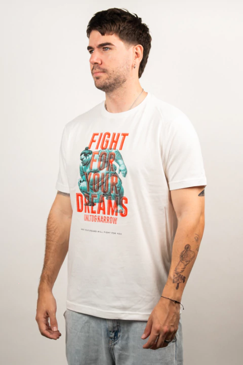 FIGHT FOR YOUR DREAMS REG TEE - 01035-252 - comprar online