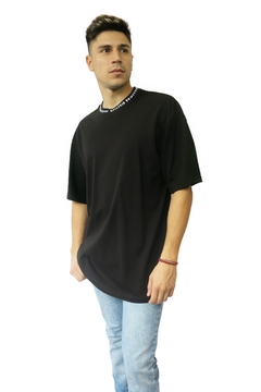 BASIC OVER SIZE TEE - 01400-232 - Narrow Jeans | Tienda Online Oficial