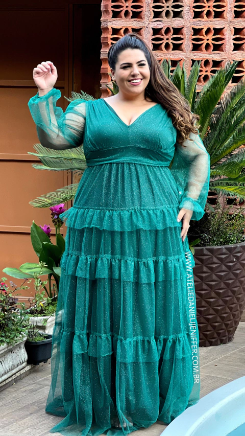 Vestido Longo De Manga Longa Três Maria Verde Plus Size