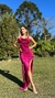 Vestido Longo Sereia Fúcsia Alça E Fenda Maya - comprar online