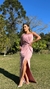 Vestido Longo Rose Bianca Manga Nula Com Abertura Lateral E Fenda - comprar online