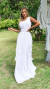 Vestido Mel Branco Longo Alça Única Com Babado Vertical na internet