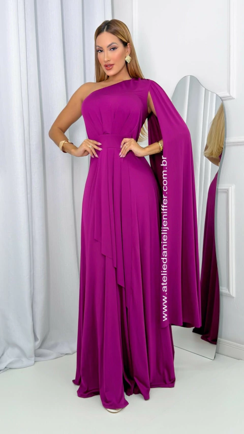 Vestido Longo Com Recortes Fúcsia Alça Única Manga Solta E Fenda Mavi - comprar online