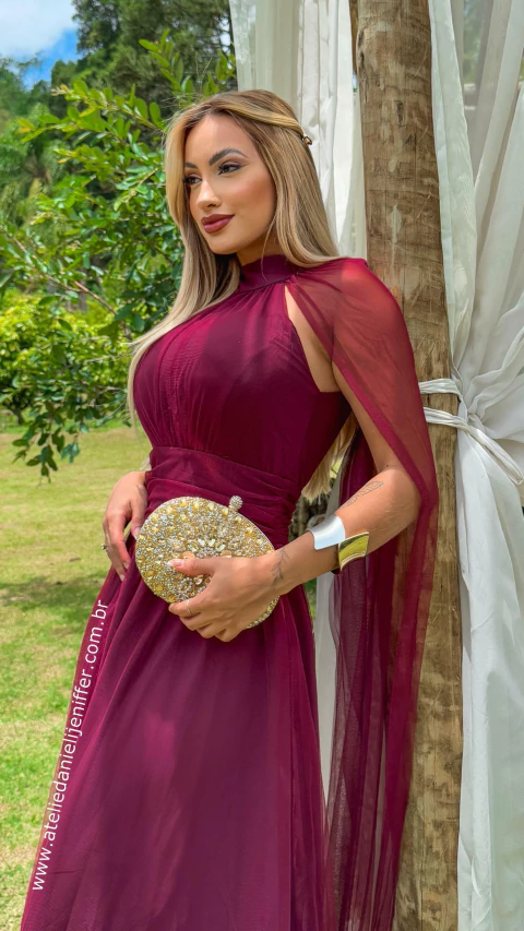 Vestido Lolla Longo Marsala Com Mangas Em Tule - comprar online