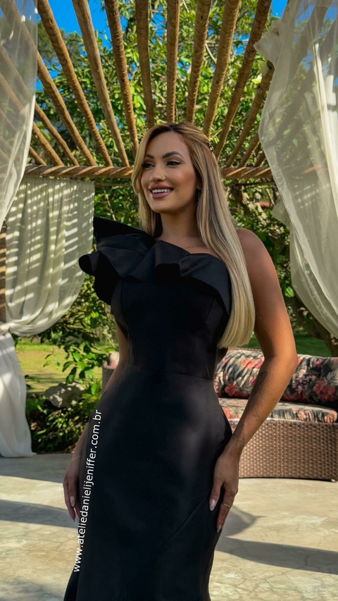 Vestido Longo Preto Jade Sereia Um Ombro Só Com Babado - comprar online