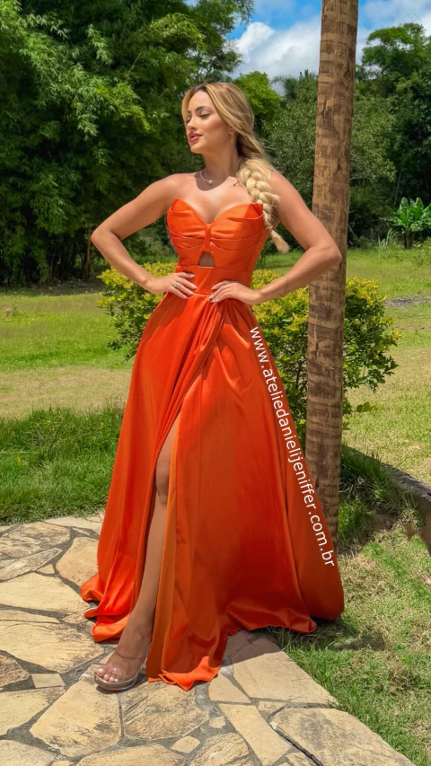 Vestido Longo Nay Terracota Tomara Que Caia Com Decote De Laço - comprar online