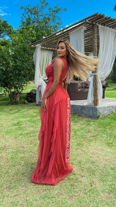 Vestido Mel Terracota Longo Alça Única Com Babado Vertical - comprar online