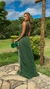 Vestido Mel Verde Oliva Longo Alça Única Com Babado Vertical - ♡ Atelie Danieli Jeniffer |  Vestidos de Festa