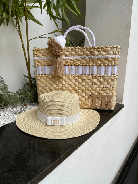 kit bolsa branco com bege + chapéu paris 1.0