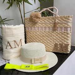 kit completo: bolsa + chapéu paris + toalha 2 iniciais+ faixa 1 extra