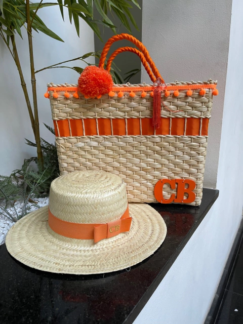 kit bolsa + chapéu palha natural laranja