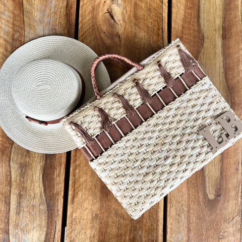 kit bolsa de palha franjas caramelo + chapéu Paris 1.0