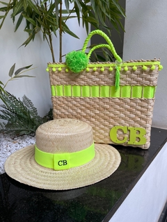 kit bolsa + chapéu palha natural verde neon