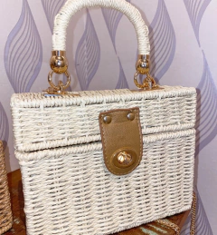 Bolsa FLASH COM FORRO E ALÇA LONGA REMOVÍVEL - comprar online