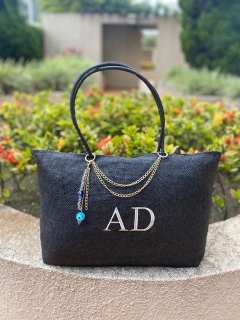 BOLSA PRAIA PERSONALIZADA PRETA- letra off-white