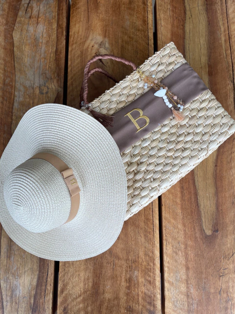 kit bolsa faixa + chapéu aba longa nude