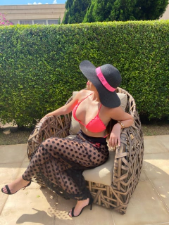 Saída longa poá bolinha preta - Céu de Bronze