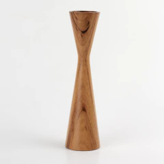 Castiçal de Madeira Muiracatiara - Nonato Montefusco - comprar online