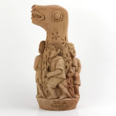 Jaraguá brincando com o Meninos - Sil da Capela - Manawa  Design - Loja de Arte Brasileira