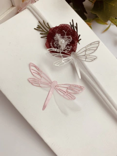 Aplique de libelula em Cetim vazada + Organza -modelo 3 na internet