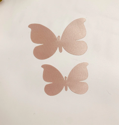 Aplique de borboleta modelo 6 em Cetim