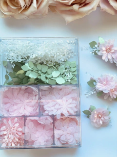 kit 600 apliques flores e miolo - Drimia