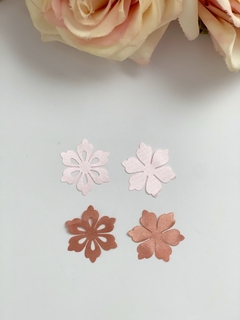 FLOR DUPLA VAZADA