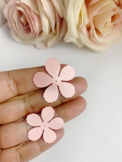 Aplique de flores em Cetim com furo corte duplo no meio modelo 1 - comprar online