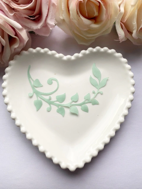 Folhagem em cetim - 15cm